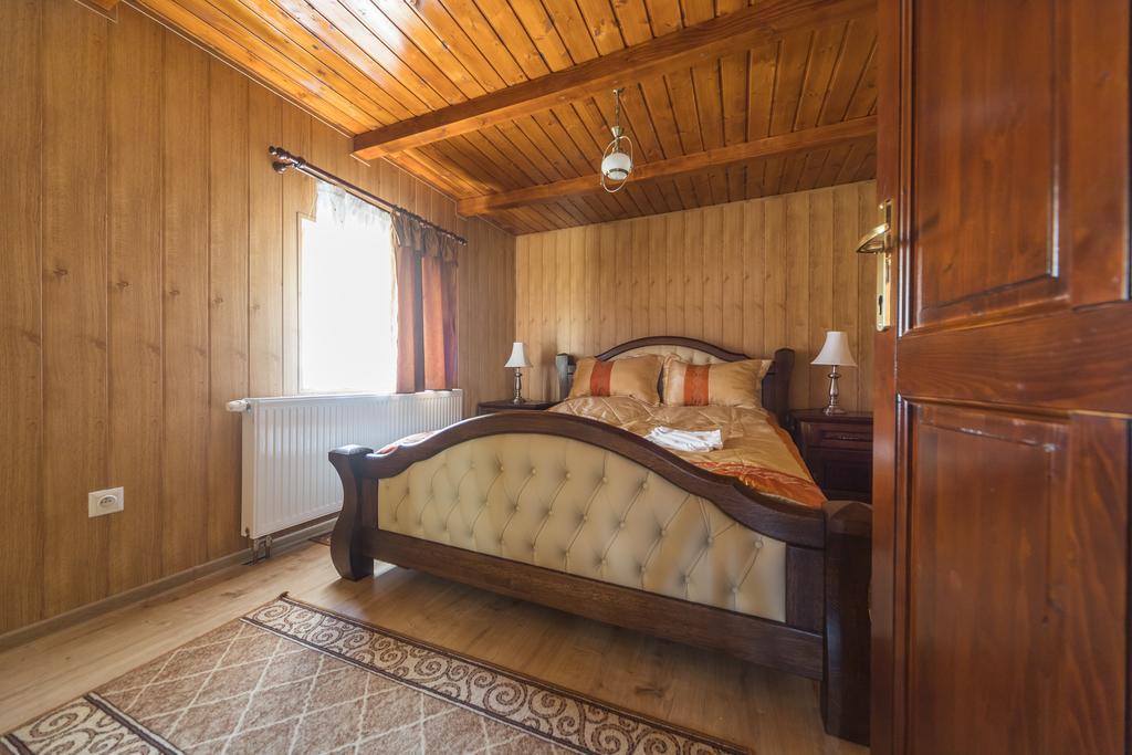 Tokaj Zlata Putna - Restaurant & Pension Vinicky Extérieur photo