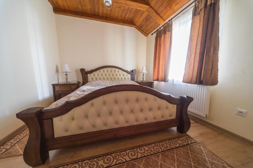 Tokaj Zlata Putna - Restaurant & Pension Vinicky Extérieur photo